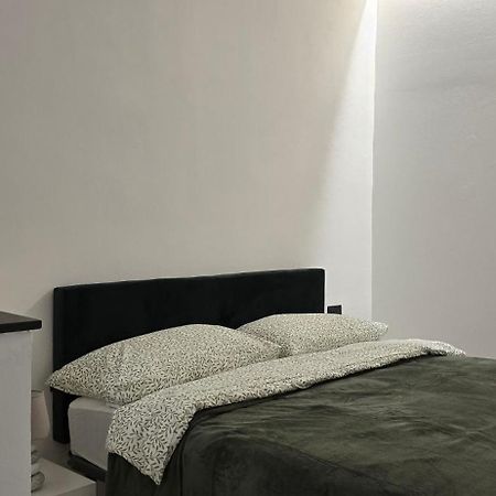 The White Cave- Bluchalet Riomaggiore Esterno foto